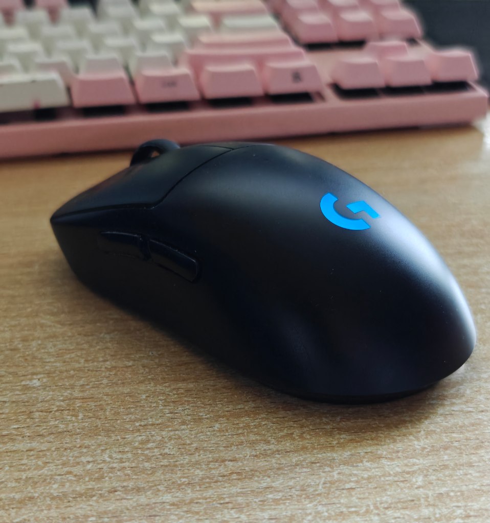Photo of the logitech g pro wireless mouse